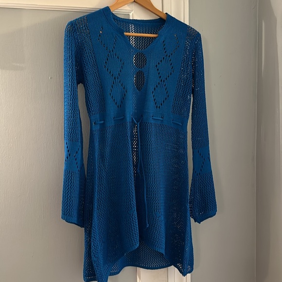 Beach Coverup - Picture 3 of 5